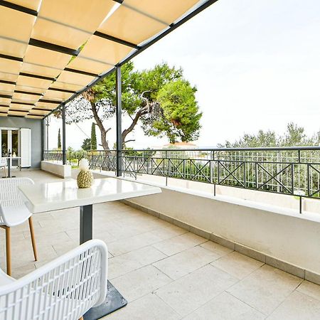 Koukounari Luxury Apartments Vathí エクステリア 写真