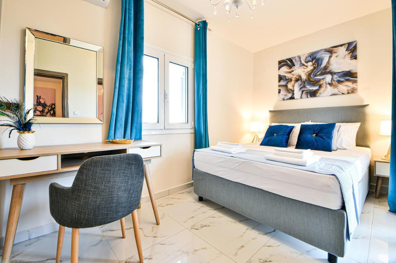 Koukounari Luxury Apartments Vathí エクステリア 写真