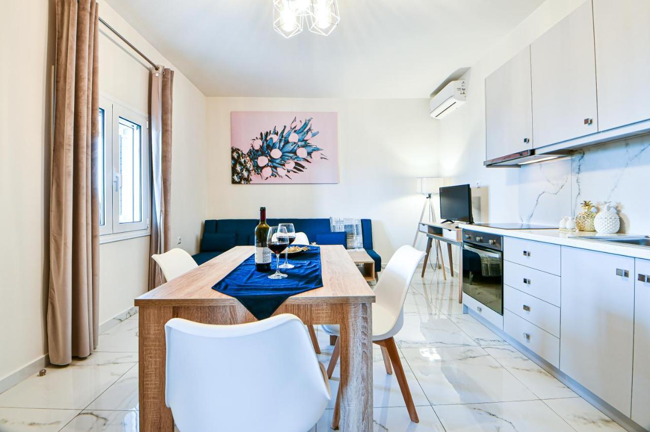 Koukounari Luxury Apartments Vathí エクステリア 写真